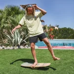 F2 Set Balance Board Surfer 87x32cm + Halbkugel und Korkrolle – Bild 4